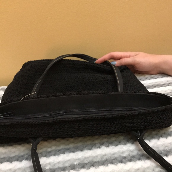 Black Purse - Picture 2 of 4